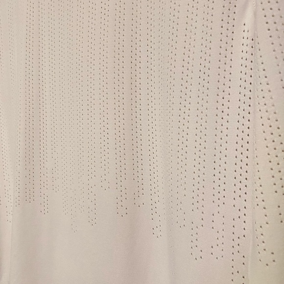 Lululemon / Train to Be Long Sleeve / US XS / New - Picture 7 of 7